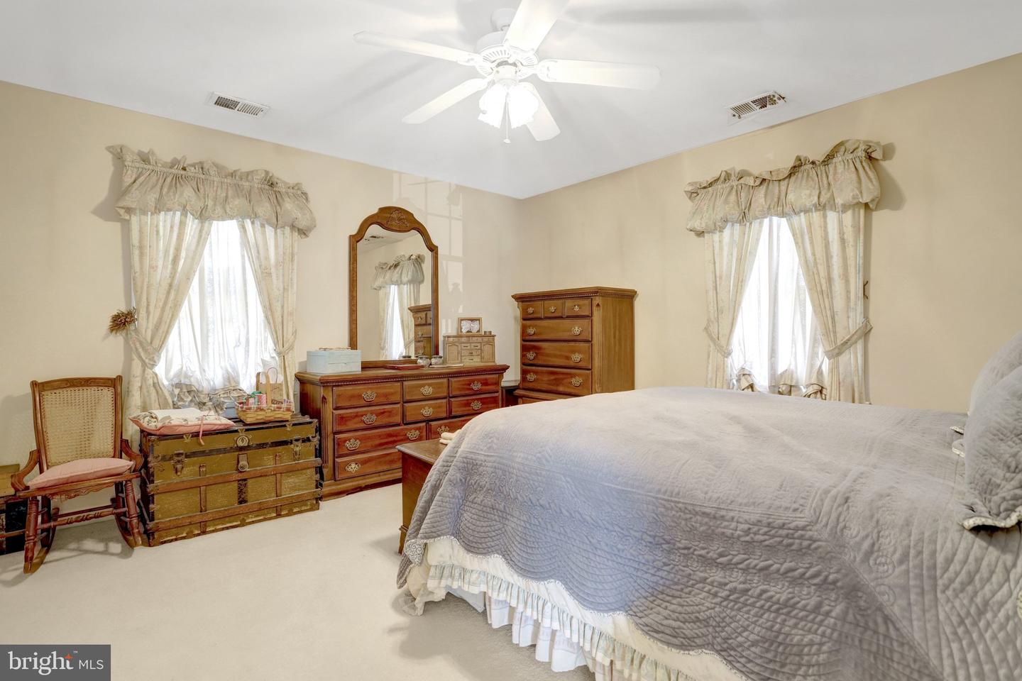 5502 ATLEE PL, SPRINGFIELD, Virginia 22151, 6 Bedrooms Bedrooms, ,3 BathroomsBathrooms,Residential,For sale,5502 ATLEE PL,VAFX2283850 MLS # VAFX2283850