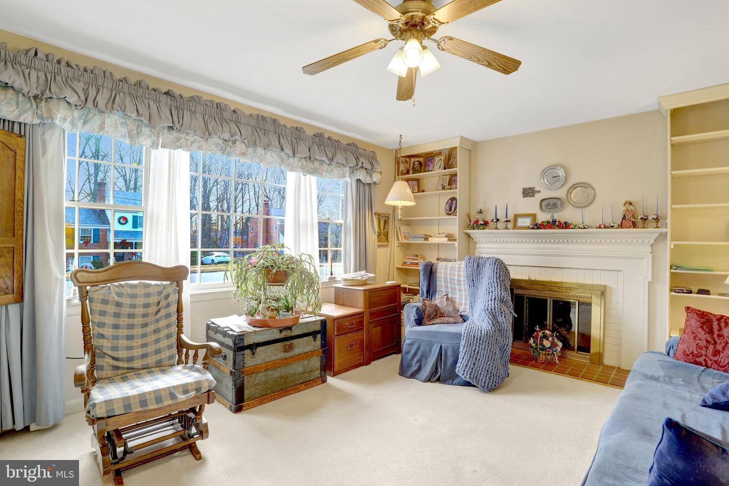 5502 ATLEE PL, SPRINGFIELD, Virginia 22151, 6 Bedrooms Bedrooms, ,3 BathroomsBathrooms,Residential,For sale,5502 ATLEE PL,VAFX2283850 MLS # VAFX2283850