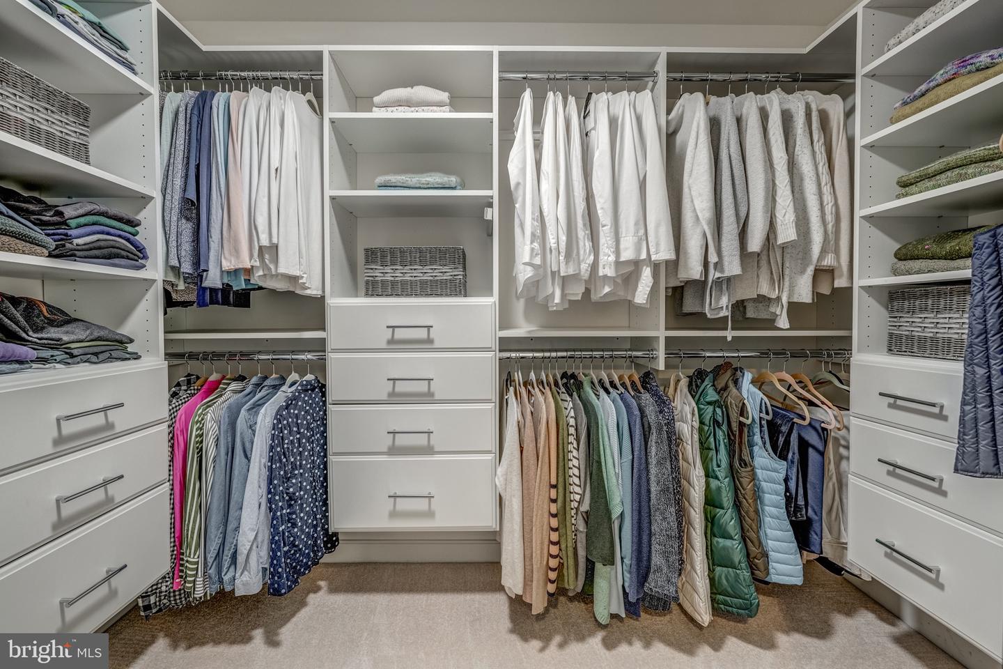 4143 WATERSWATCH DR, MIDLOTHIAN, Virginia 23113, 5 Bedrooms Bedrooms, 14 Rooms Rooms,4 BathroomsBathrooms,Residential,For sale,4143 WATERSWATCH DR,VACF2001346 MLS # VACF2001346