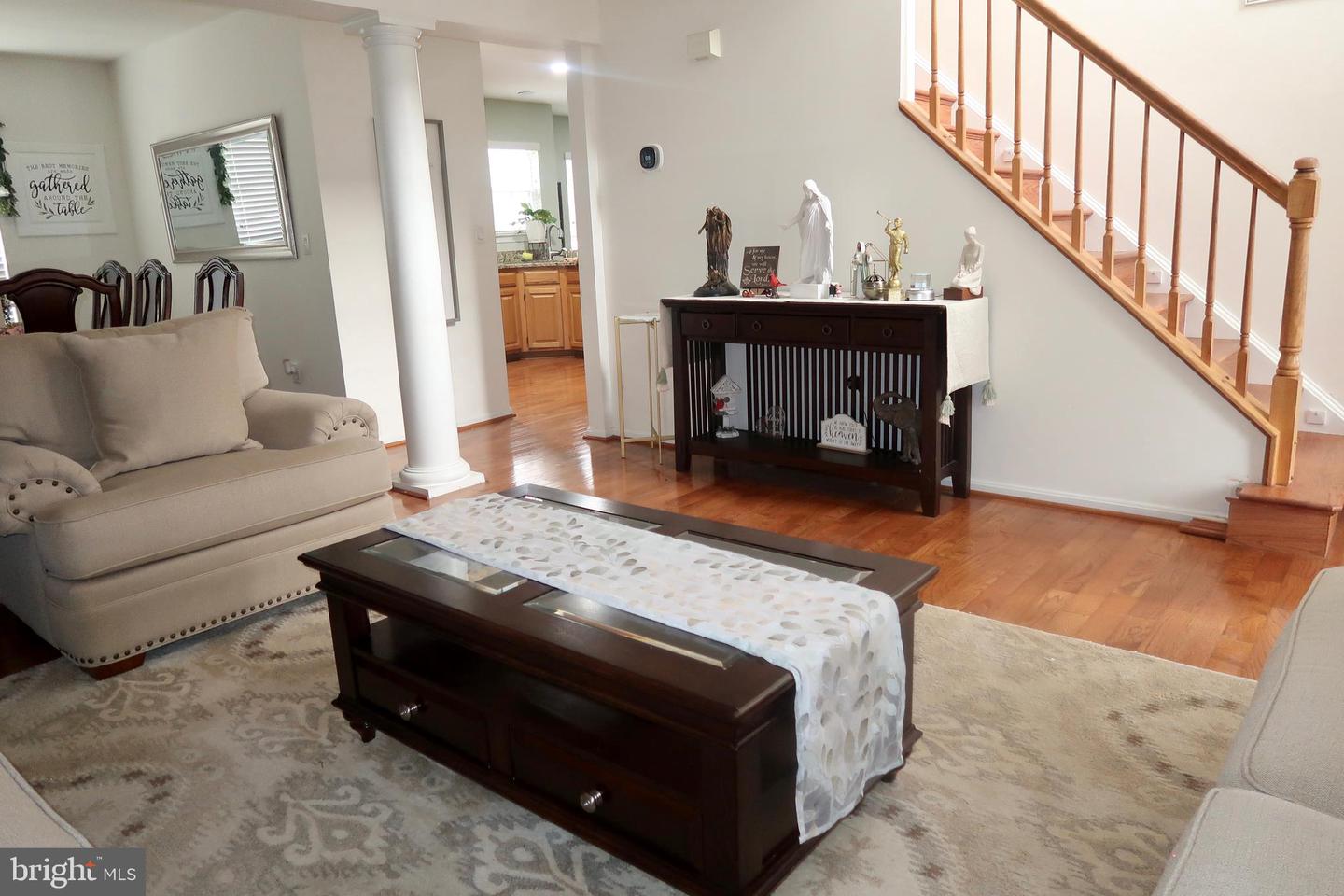 5366 MANSFIELD CT, WOODBRIDGE, Virginia 22193, 4 Bedrooms Bedrooms, ,3 BathroomsBathrooms,Residential,For sale,5366 MANSFIELD CT,VAPW2109940 MLS # VAPW2109940