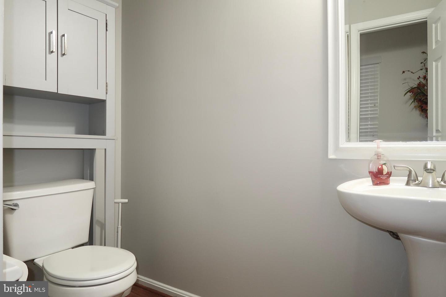 5366 MANSFIELD CT, WOODBRIDGE, Virginia 22193, 4 Bedrooms Bedrooms, ,3 BathroomsBathrooms,Residential,For sale,5366 MANSFIELD CT,VAPW2109940 MLS # VAPW2109940