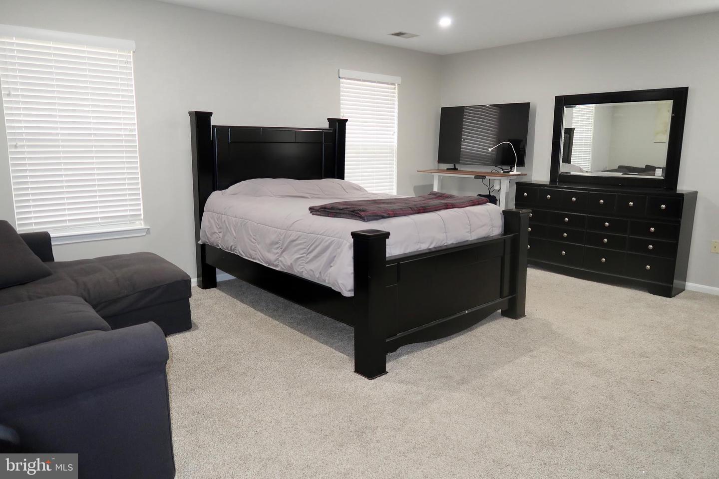 5366 MANSFIELD CT, WOODBRIDGE, Virginia 22193, 4 Bedrooms Bedrooms, ,3 BathroomsBathrooms,Residential,For sale,5366 MANSFIELD CT,VAPW2109940 MLS # VAPW2109940