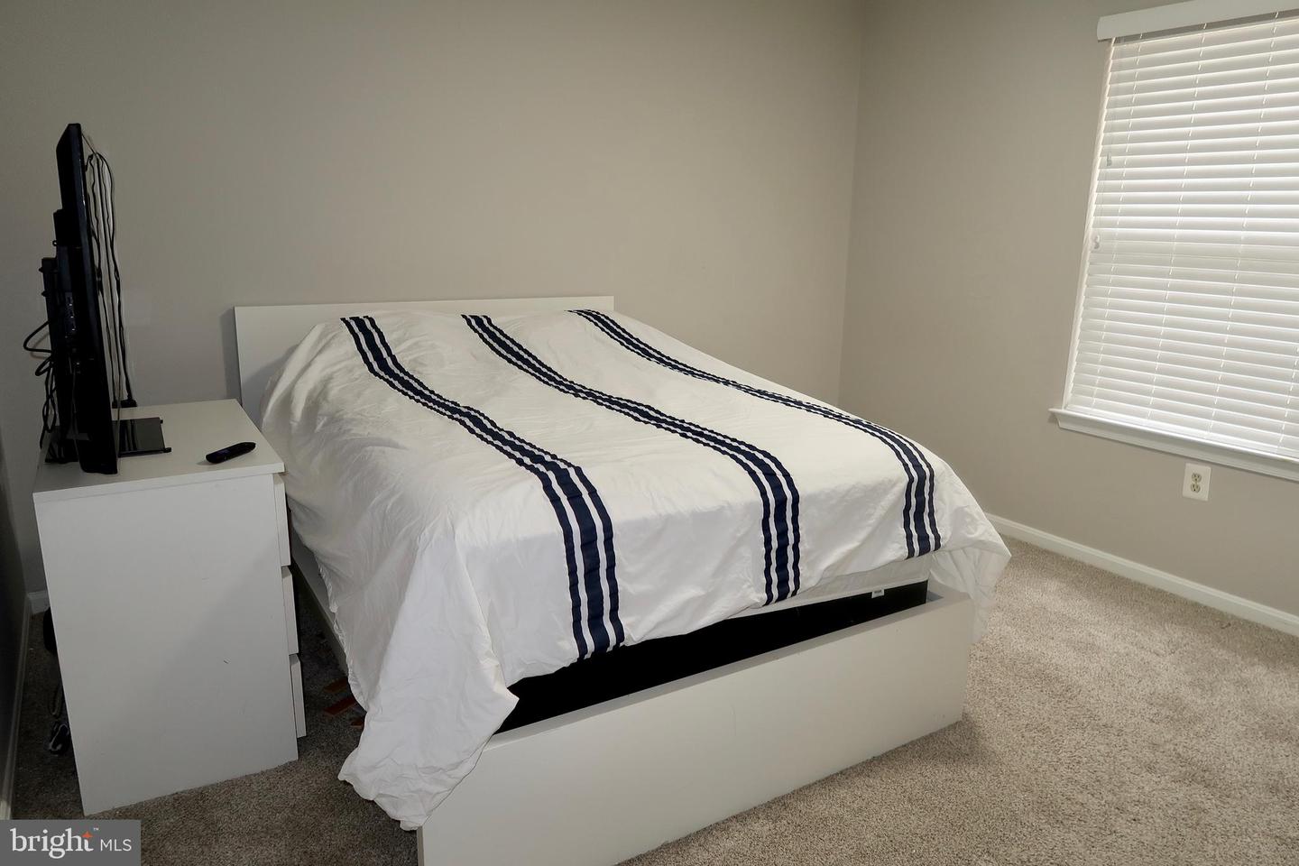 5366 MANSFIELD CT, WOODBRIDGE, Virginia 22193, 4 Bedrooms Bedrooms, ,3 BathroomsBathrooms,Residential,For sale,5366 MANSFIELD CT,VAPW2109940 MLS # VAPW2109940