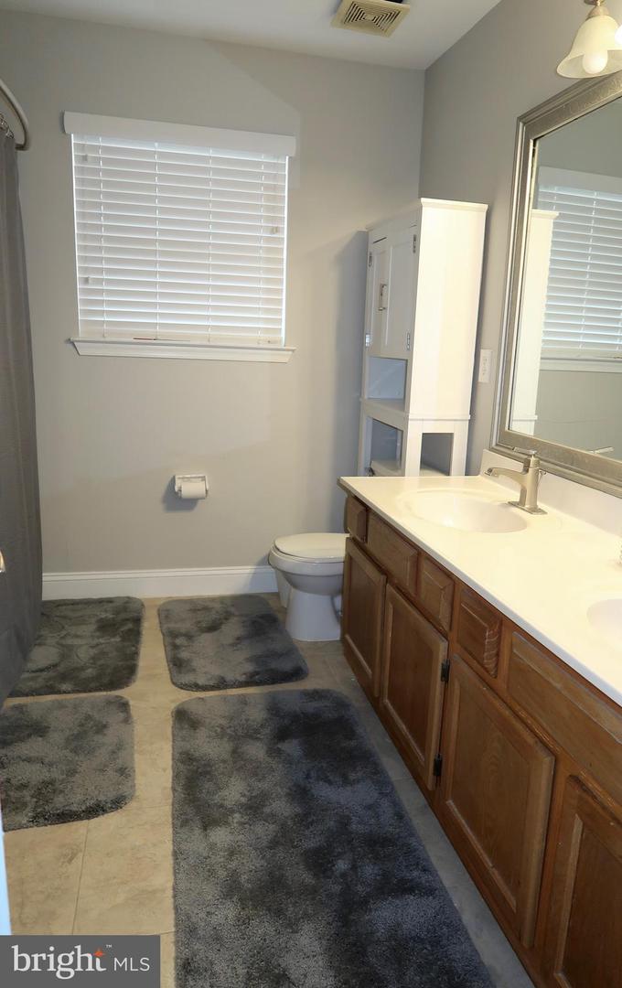 5366 MANSFIELD CT, WOODBRIDGE, Virginia 22193, 4 Bedrooms Bedrooms, ,3 BathroomsBathrooms,Residential,For sale,5366 MANSFIELD CT,VAPW2109940 MLS # VAPW2109940