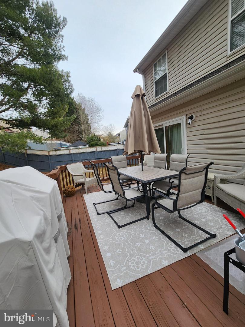 5366 MANSFIELD CT, WOODBRIDGE, Virginia 22193, 4 Bedrooms Bedrooms, ,3 BathroomsBathrooms,Residential,For sale,5366 MANSFIELD CT,VAPW2109940 MLS # VAPW2109940