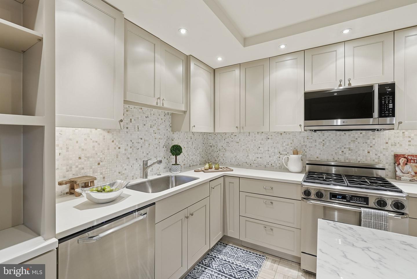 2475 VIRGINIA AVE NW #325/326, WASHINGTON, District Of Columbia 20037, 2 Bedrooms Bedrooms, ,2 BathroomsBathrooms,Residential,For sale,2475 VIRGINIA AVE NW #325/326,DCDC2239804 MLS # DCDC2239804