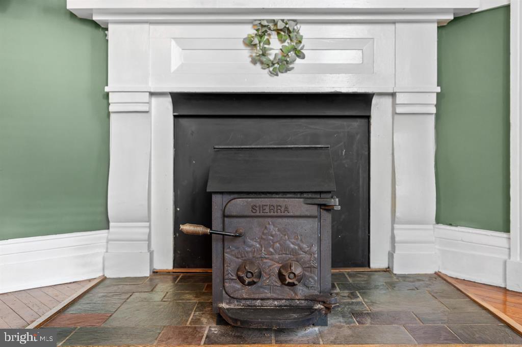 644 EARLY DR, BROADWAY, Virginia 22815, 6 Bedrooms Bedrooms, ,4 BathroomsBathrooms,Residential,For sale,644 EARLY DR,VARO2002778 MLS # VARO2002778