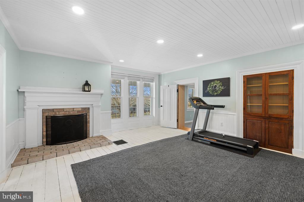 644 EARLY DR, BROADWAY, Virginia 22815, 6 Bedrooms Bedrooms, ,4 BathroomsBathrooms,Residential,For sale,644 EARLY DR,VARO2002778 MLS # VARO2002778