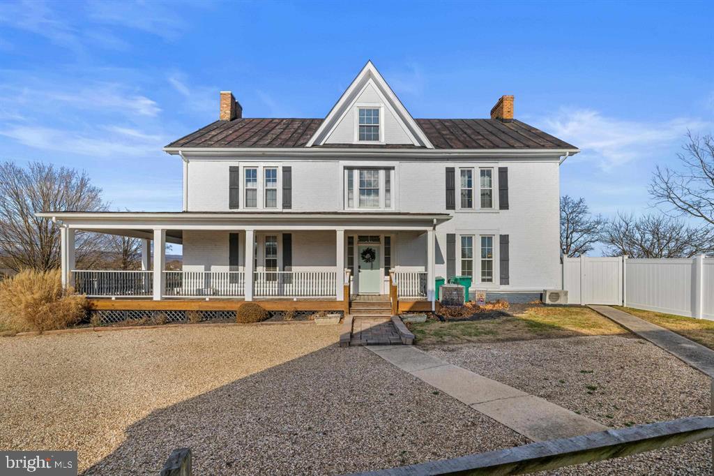 644 EARLY DR, BROADWAY, Virginia 22815, 6 Bedrooms Bedrooms, ,4 BathroomsBathrooms,Residential,For sale,644 EARLY DR,VARO2002778 MLS # VARO2002778