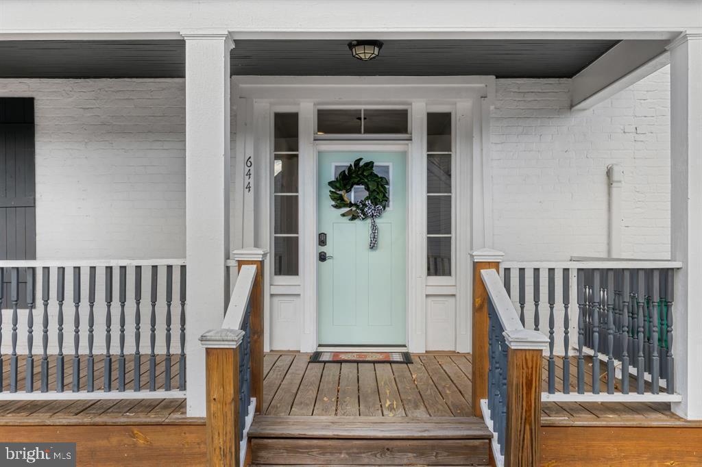 644 EARLY DR, BROADWAY, Virginia 22815, 6 Bedrooms Bedrooms, ,4 BathroomsBathrooms,Residential,For sale,644 EARLY DR,VARO2002778 MLS # VARO2002778