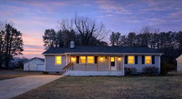 219 CEDAR LN, COLONIAL BEACH, Virginia 22443, 4 Bedrooms Bedrooms, ,2 BathroomsBathrooms,Residential,For sale,219 CEDAR LN,VAWE2010320 MLS # VAWE2010320