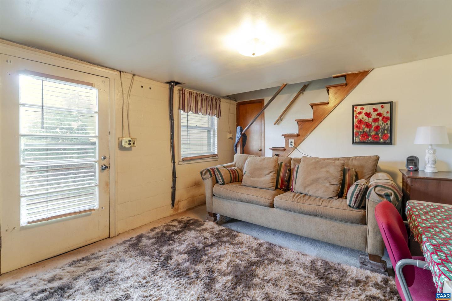 908 ROCKLAND AVE, CHARLOTTESVILLE, Virginia 22902, 3 Bedrooms Bedrooms, ,2 BathroomsBathrooms,Residential,For sale,908 ROCKLAND AVE,672180 MLS # 672180