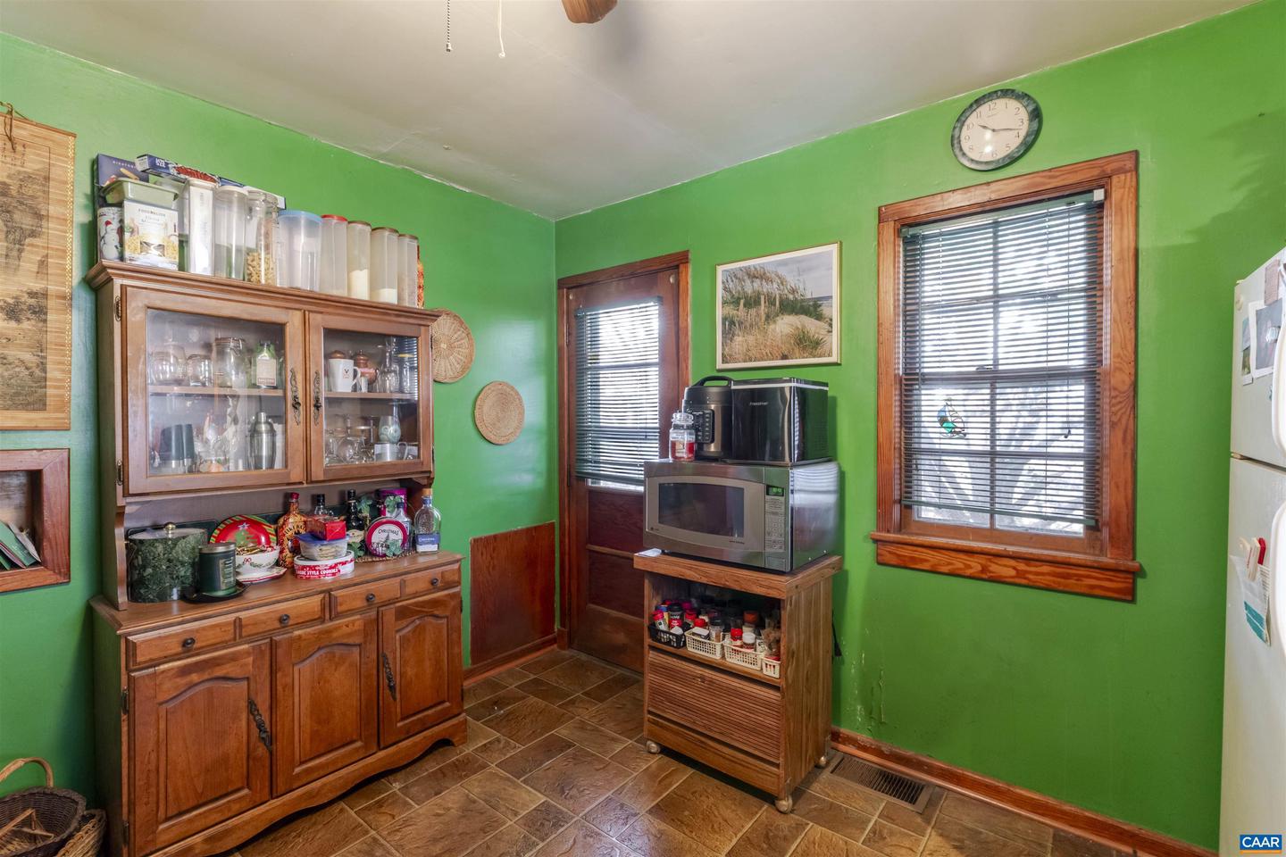 908 ROCKLAND AVE, CHARLOTTESVILLE, Virginia 22902, 3 Bedrooms Bedrooms, ,2 BathroomsBathrooms,Residential,For sale,908 ROCKLAND AVE,672180 MLS # 672180