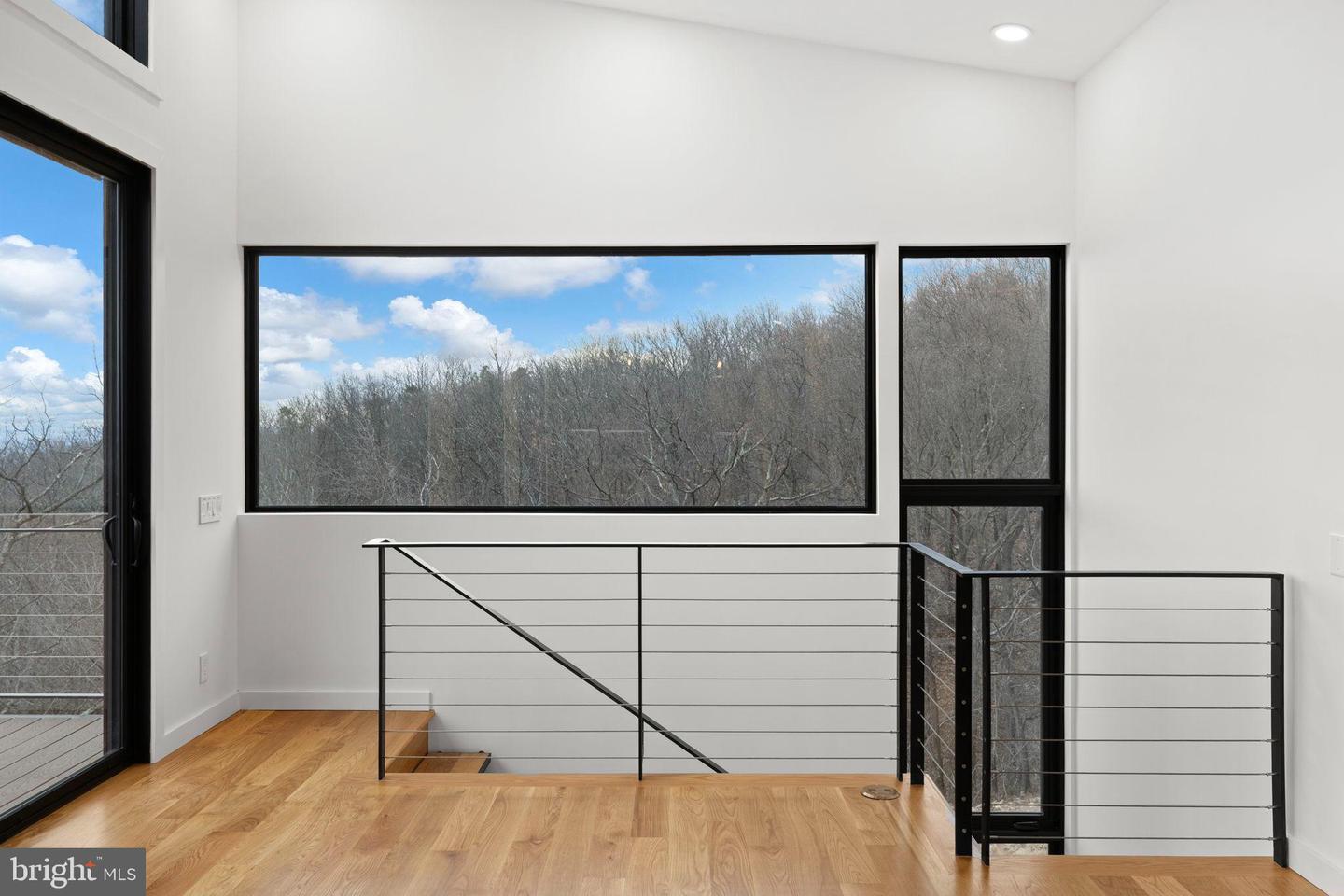 132 HOLLY HILL RD, LURAY, Virginia 22835, 2 Bedrooms Bedrooms, 4 Rooms Rooms,2 BathroomsBathrooms,Residential,For sale,132 HOLLY HILL RD,VAPA2005824 MLS # VAPA2005824