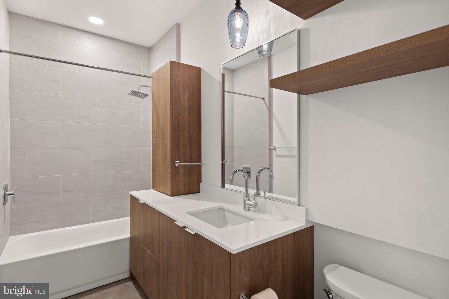 132 HOLLY HILL RD, LURAY, Virginia 22835, 2 Bedrooms Bedrooms, 4 Rooms Rooms,2 BathroomsBathrooms,Residential,For sale,132 HOLLY HILL RD,VAPA2005824 MLS # VAPA2005824