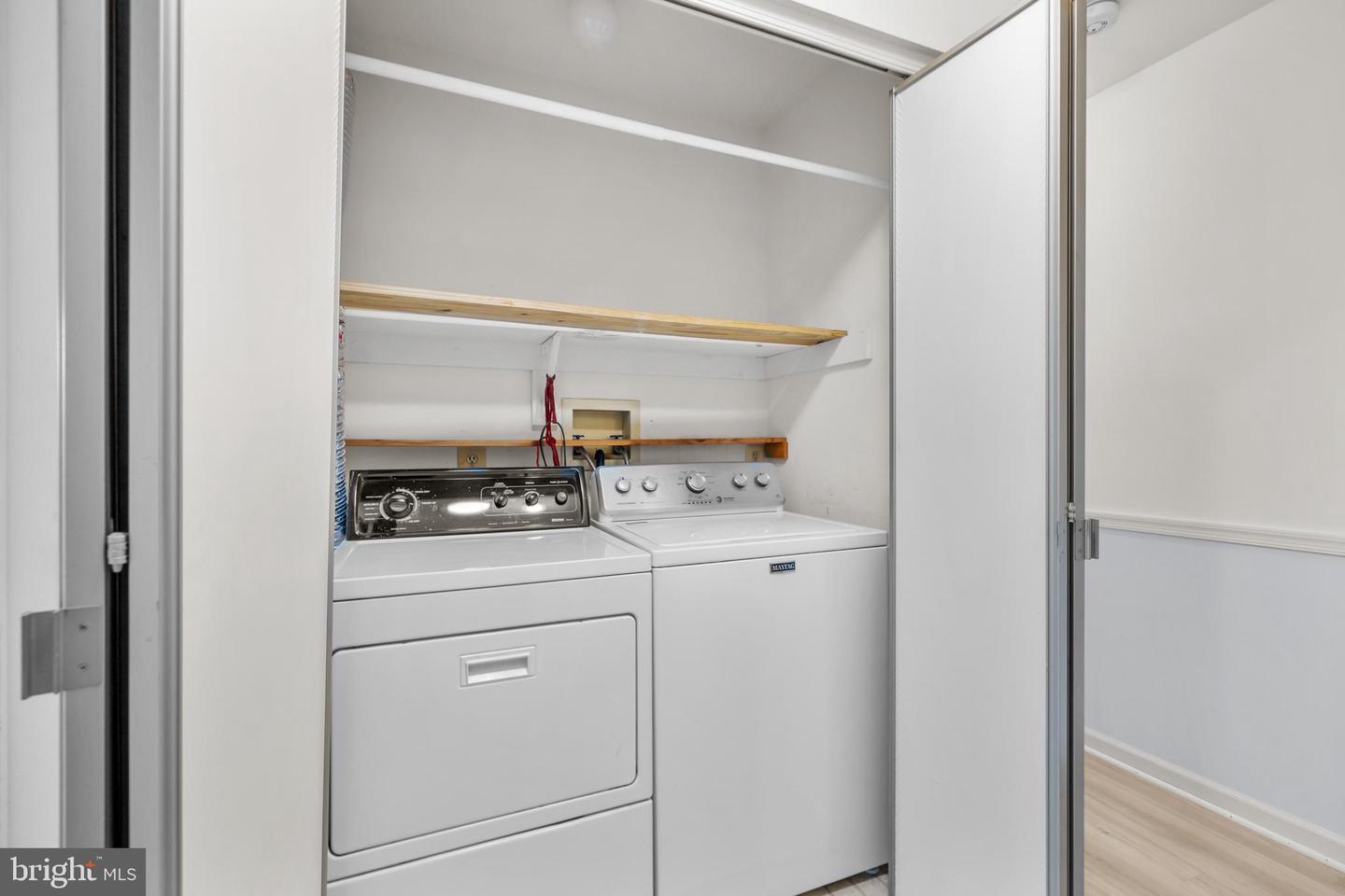 5515 BUGGY WHIP DR, CENTREVILLE, Virginia 20120, 5 Bedrooms Bedrooms, ,3 BathroomsBathrooms,Residential,For sale,5515 BUGGY WHIP DR,VAFX2284290 MLS # VAFX2284290