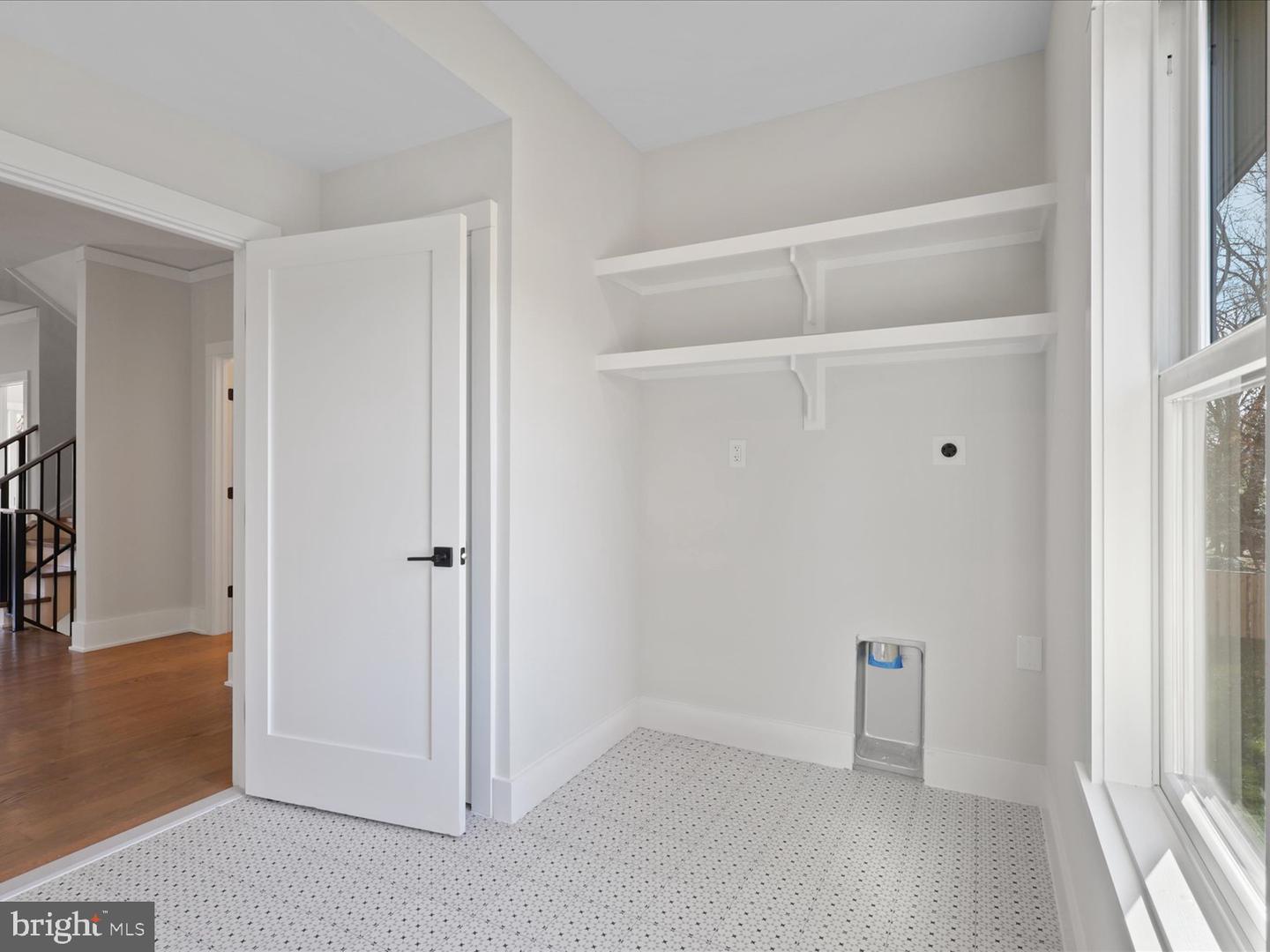 616 GIBSON CIR SW, VIENNA, Virginia 22180, 6 Bedrooms Bedrooms, ,6 BathroomsBathrooms,Residential,For sale,616 GIBSON CIR SW,VAFX2284296 MLS # VAFX2284296 616 GIBSON CIR SW, VIENNA, Virginia 22180, 6 Bedrooms Bedrooms, ,6 BathroomsBathrooms,Residential,For sale,616 GIBSON CIR SW,VAFX2284296 MLS # VAFX2284296