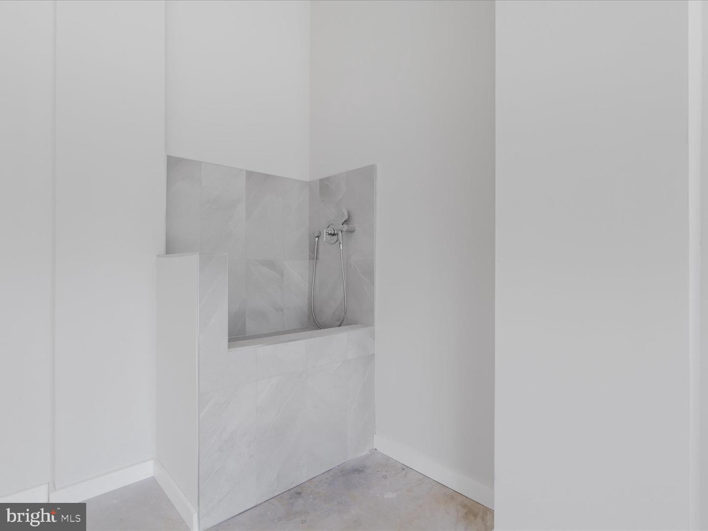 616 GIBSON CIR SW, VIENNA, Virginia 22180, 6 Bedrooms Bedrooms, ,6 BathroomsBathrooms,Residential,For sale,616 GIBSON CIR SW,VAFX2284296 MLS # VAFX2284296 616 GIBSON CIR SW, VIENNA, Virginia 22180, 6 Bedrooms Bedrooms, ,6 BathroomsBathrooms,Residential,For sale,616 GIBSON CIR SW,VAFX2284296 MLS # VAFX2284296