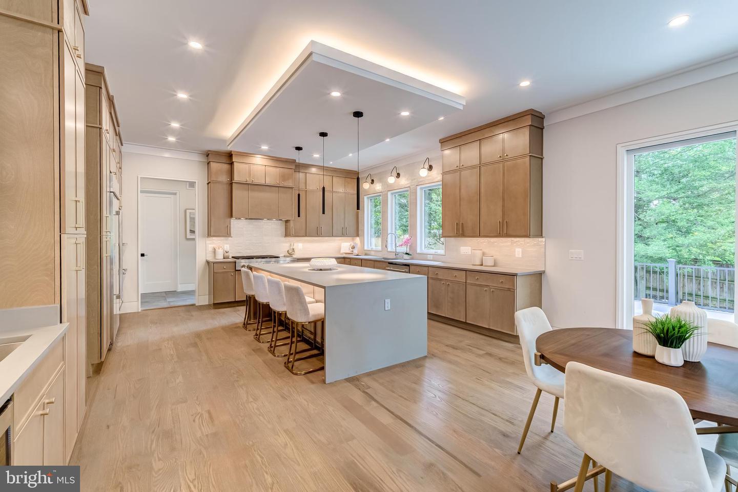 506 KINGSLEY RD SW, VIENNA, Virginia 22180, 6 Bedrooms Bedrooms, ,6 BathroomsBathrooms,Residential,For sale,506 KINGSLEY RD SW,VAFX2284298 MLS # VAFX2284298 506 KINGSLEY RD SW, VIENNA, Virginia 22180, 6 Bedrooms Bedrooms, ,6 BathroomsBathrooms,Residential,For sale,506 KINGSLEY RD SW,VAFX2284298 MLS # VAFX2284298