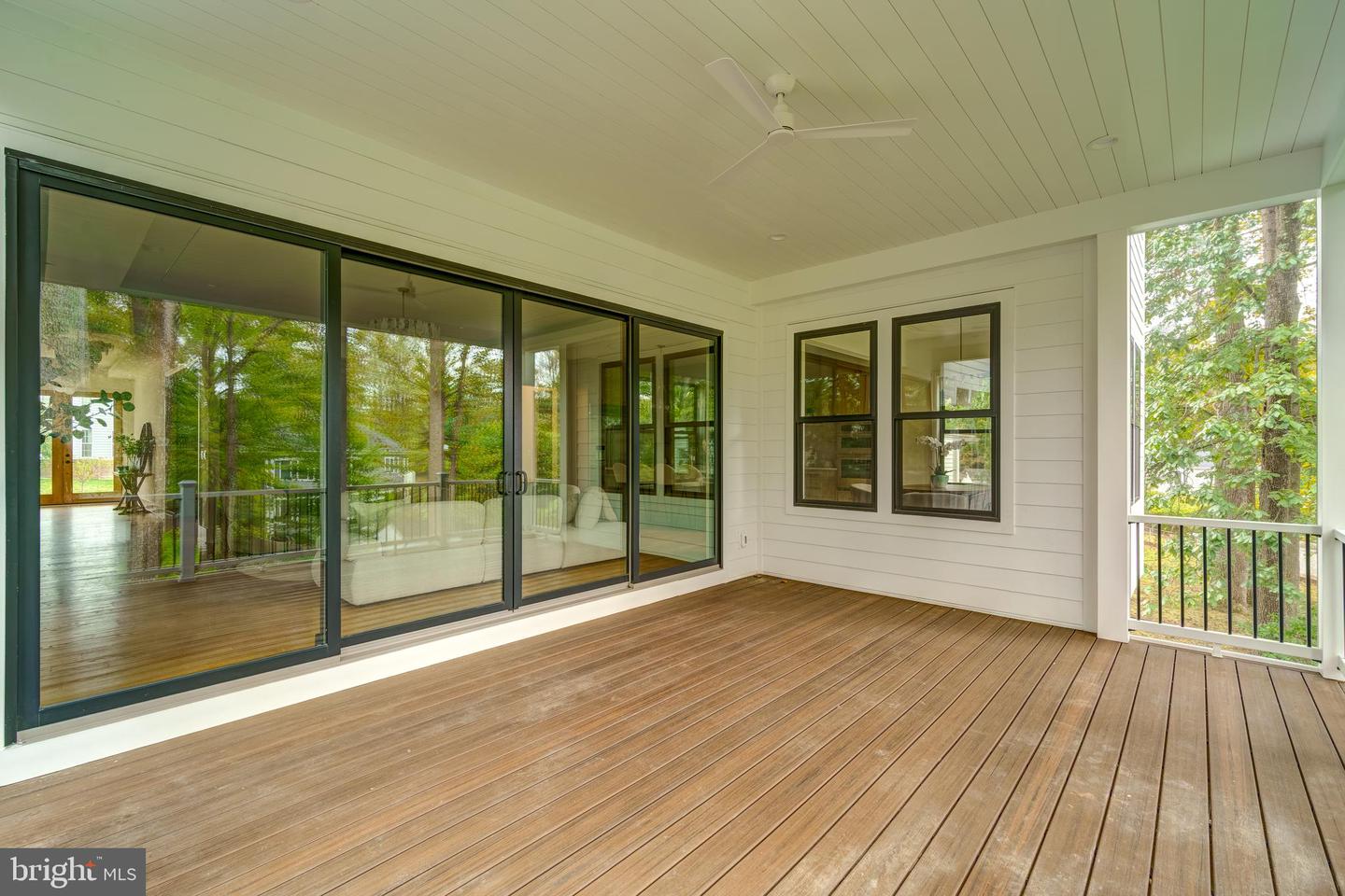 913 SYMPHONY CIR SW, VIENNA, Virginia 22180, 7 Bedrooms Bedrooms, ,7 BathroomsBathrooms,Residential,For sale,913 SYMPHONY CIR SW,VAFX2284300 MLS # VAFX2284300