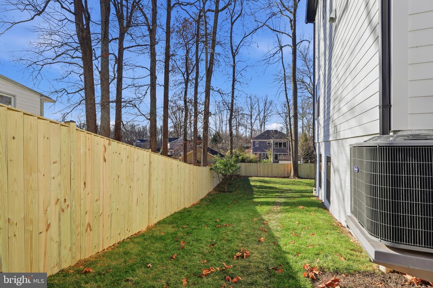 913 SYMPHONY CIR SW, VIENNA, Virginia 22180, 7 Bedrooms Bedrooms, ,7 BathroomsBathrooms,Residential,For sale,913 SYMPHONY CIR SW,VAFX2284300 MLS # VAFX2284300