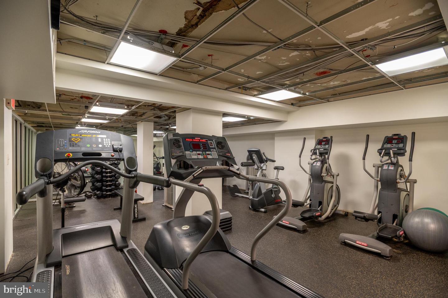 1613 HARVARD ST NW #102, WASHINGTON, District Of Columbia 20009, 1 Bedroom Bedrooms, 2 Rooms Rooms,1 BathroomBathrooms,Residential,For sale,1613 HARVARD ST NW #102,DCDC2239894 MLS # DCDC2239894