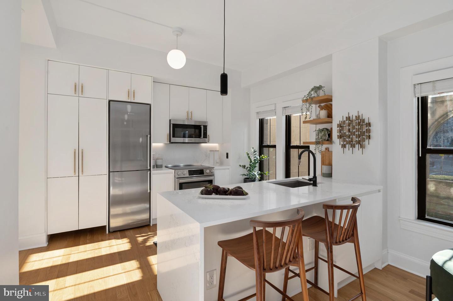 1613 HARVARD ST NW #102, WASHINGTON, District Of Columbia 20009, 1 Bedroom Bedrooms, 2 Rooms Rooms,1 BathroomBathrooms,Residential,For sale,1613 HARVARD ST NW #102,DCDC2239894 MLS # DCDC2239894