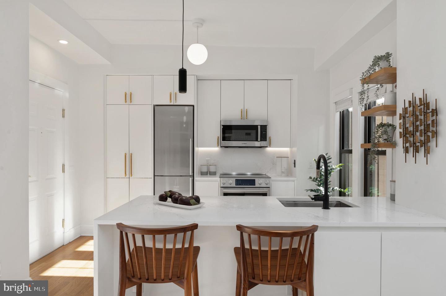 1613 HARVARD ST NW #102, WASHINGTON, District Of Columbia 20009, 1 Bedroom Bedrooms, 2 Rooms Rooms,1 BathroomBathrooms,Residential,For sale,1613 HARVARD ST NW #102,DCDC2239894 MLS # DCDC2239894