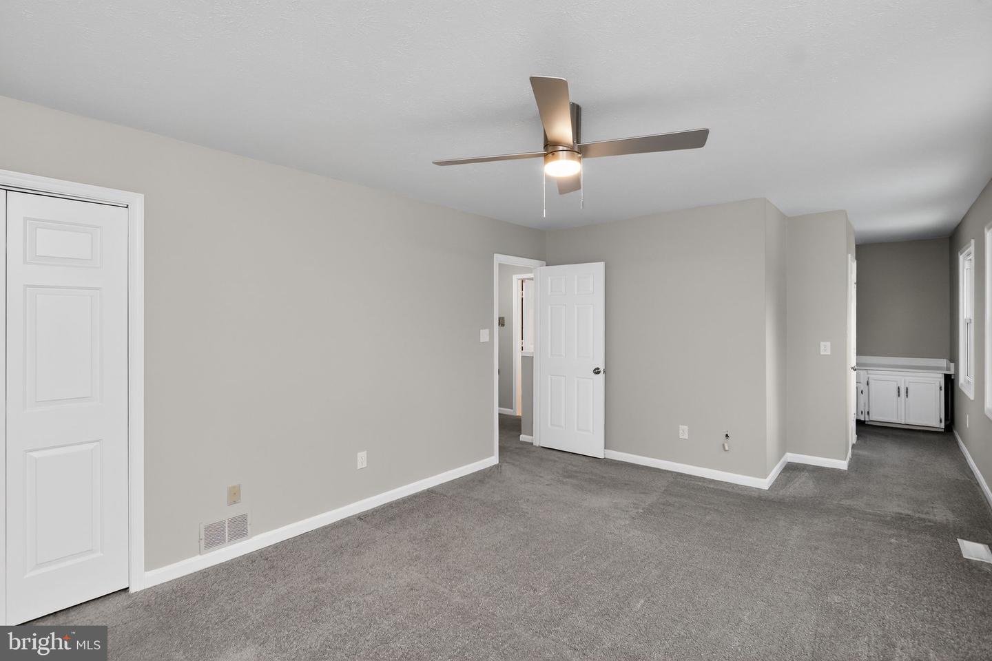 11979 FALLING CREEK DR, MANASSAS, Virginia 20112, 3 Bedrooms Bedrooms, ,2 BathroomsBathrooms,Residential,For sale,11979 FALLING CREEK DR,VAPW2109982 MLS # VAPW2109982