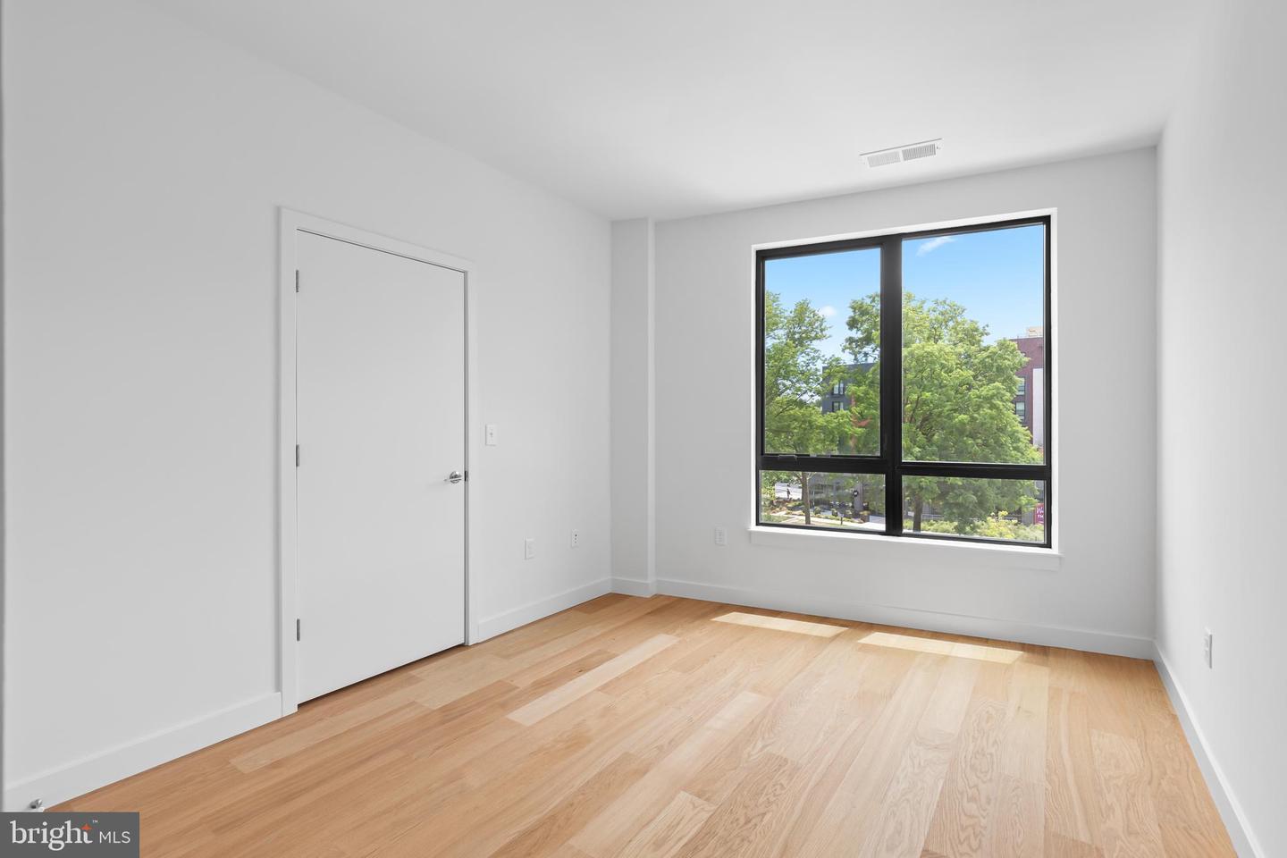 7175 12TH ST NW #516, WASHINGTON, District Of Columbia 20011, 2 Bedrooms Bedrooms, ,2 BathroomsBathrooms,Residential,For sale,7175 12TH ST NW #516,DCDC2239904 MLS # DCDC2239904