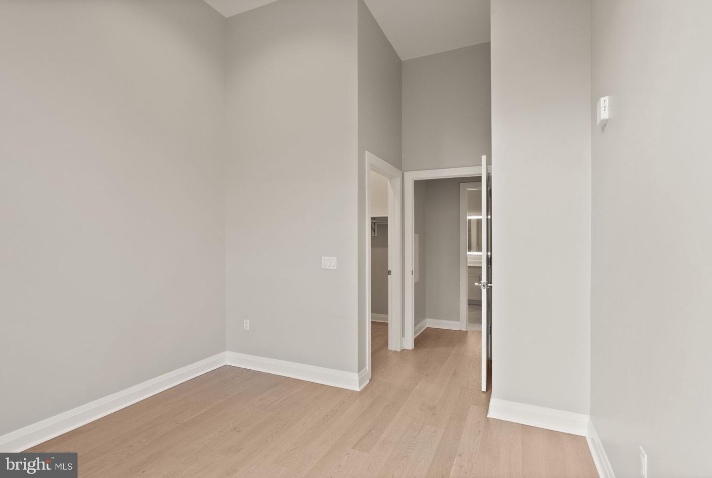 925 N FAIRFAX ST #207, ALEXANDRIA, Virginia 22314, 1 Bedroom Bedrooms, ,1 BathroomBathrooms,Residential,For sale,925 N FAIRFAX ST #207,VAAX2052868 MLS # VAAX2052868