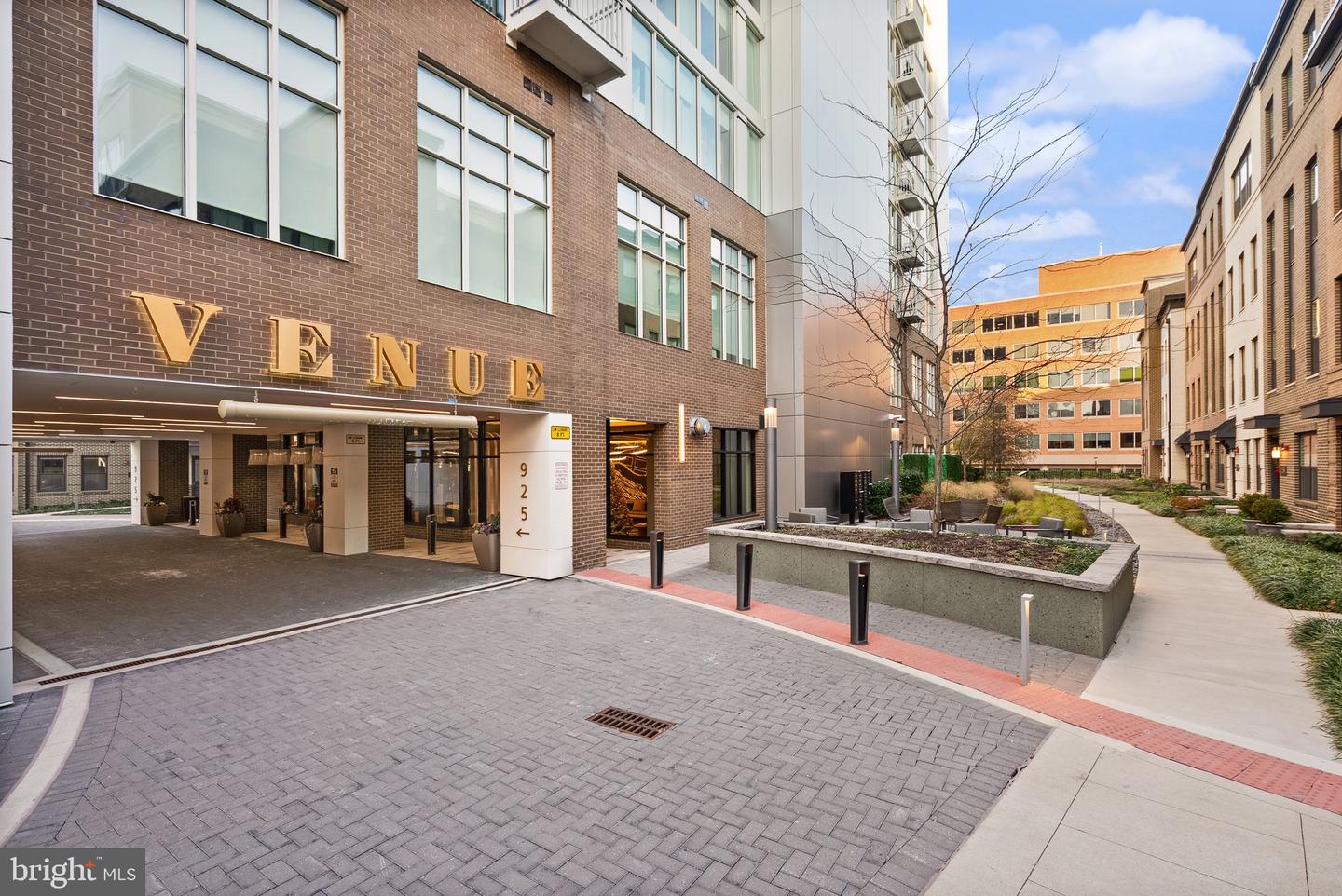 925 N FAIRFAX ST #207, ALEXANDRIA, Virginia 22314, 1 Bedroom Bedrooms, ,1 BathroomBathrooms,Residential,For sale,925 N FAIRFAX ST #207,VAAX2052868 MLS # VAAX2052868