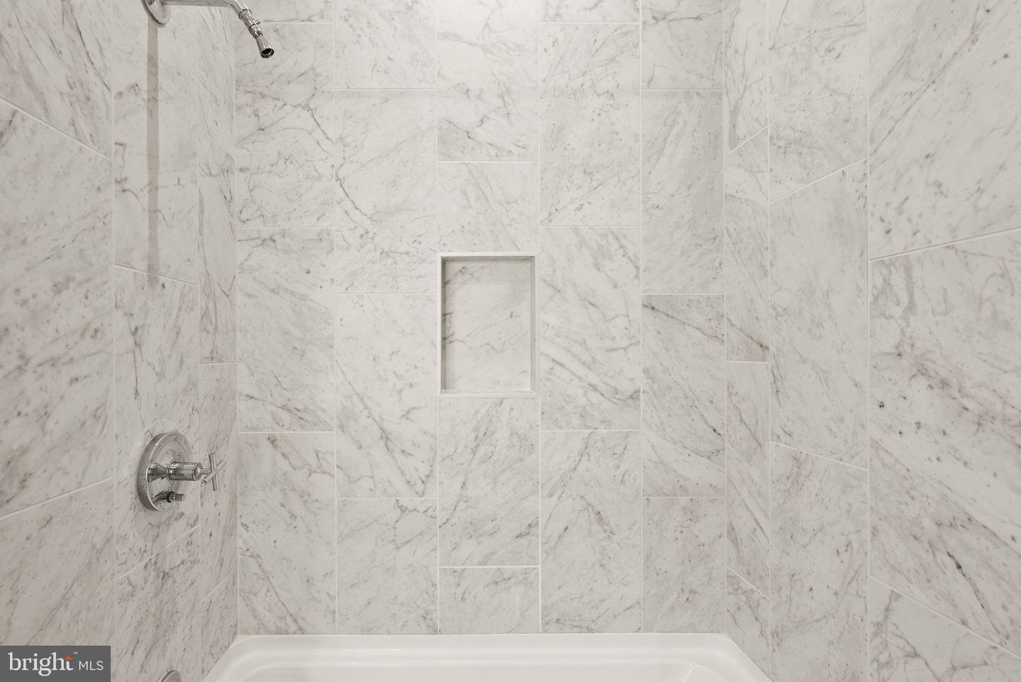 925 N FAIRFAX ST #207, ALEXANDRIA, Virginia 22314, 1 Bedroom Bedrooms, ,1 BathroomBathrooms,Residential,For sale,925 N FAIRFAX ST #207,VAAX2052868 MLS # VAAX2052868