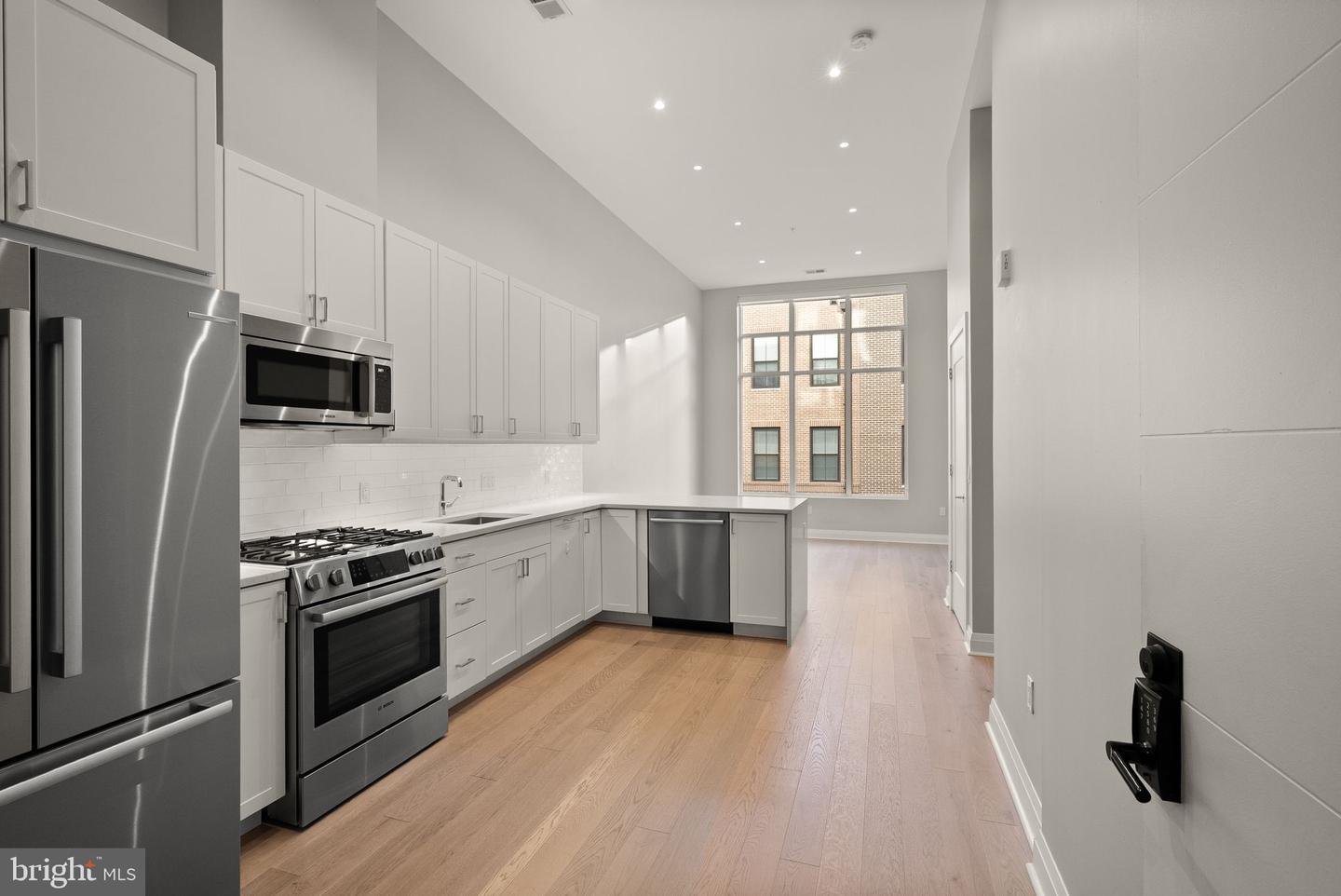 925 N FAIRFAX ST #207, ALEXANDRIA, Virginia 22314, 1 Bedroom Bedrooms, ,1 BathroomBathrooms,Residential,For sale,925 N FAIRFAX ST #207,VAAX2052868 MLS # VAAX2052868