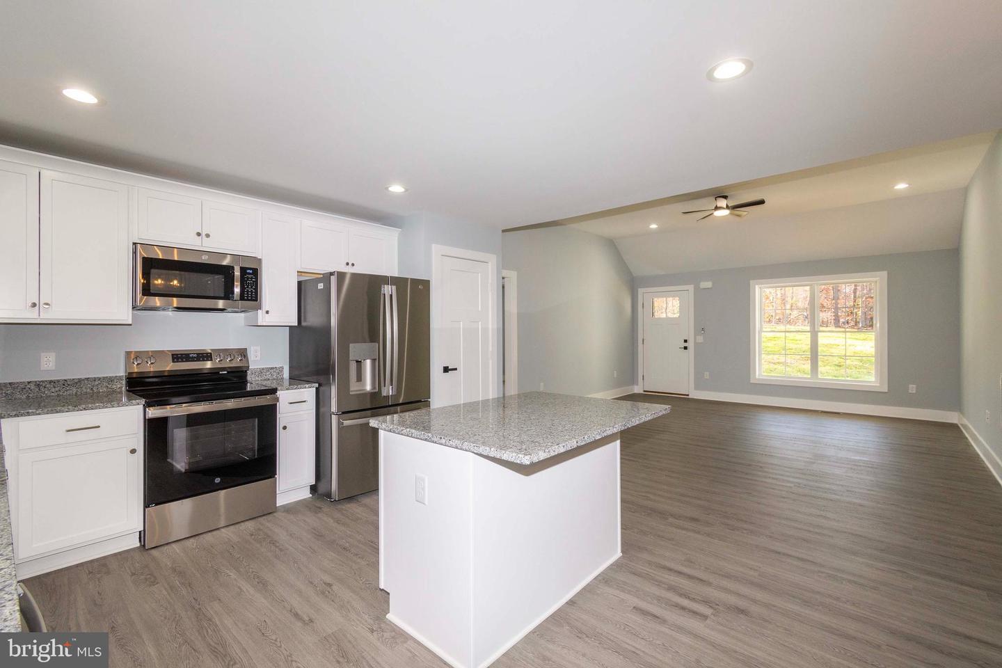 15409 DRUMMERS LN, ORANGE, Virginia 22960, 5 Bedrooms Bedrooms, 13 Rooms Rooms,3 BathroomsBathrooms,Residential,For sale,15409 DRUMMERS LN,VASP2038438 MLS # VASP2038438