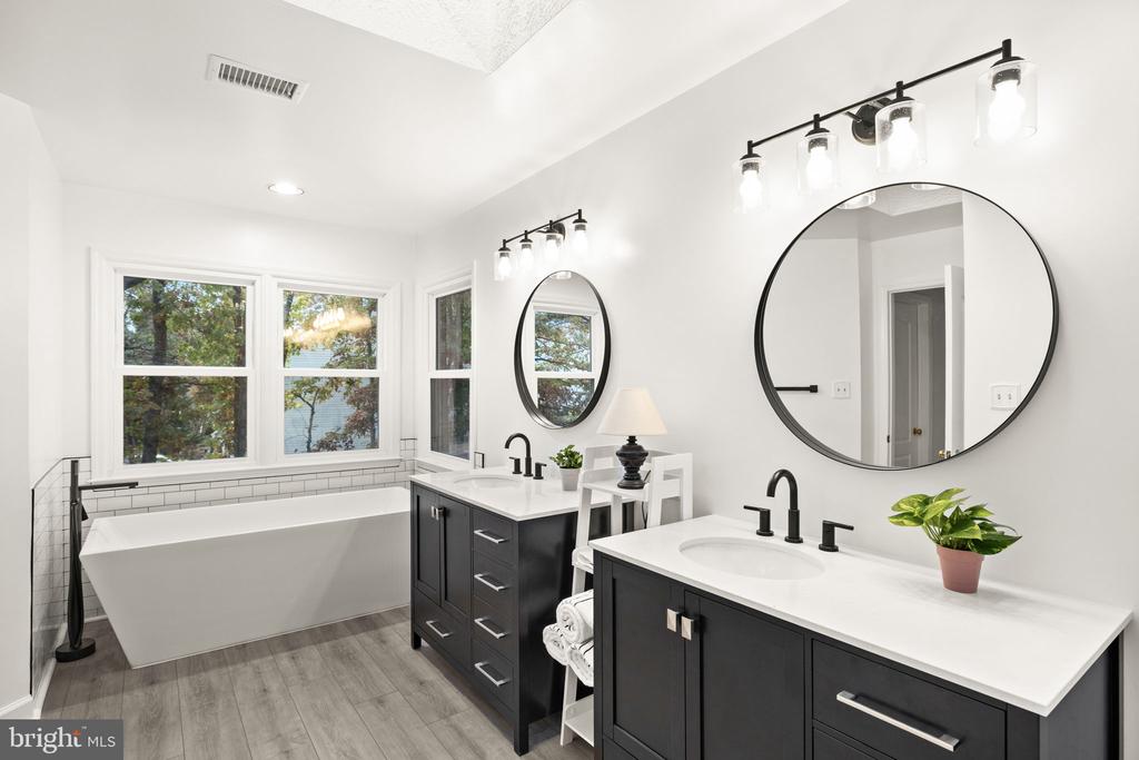 5021 BROOKSHIRE CT E, FREDERICKSBURG, Virginia 22408, 4 Bedrooms Bedrooms, ,3 BathroomsBathrooms,Residential,5021 BROOKSHIRE CT E,VASP2036378 MLS # VASP2036378 5021 BROOKSHIRE CT E, FREDERICKSBURG, Virginia 22408, 4 Bedrooms Bedrooms, ,3 BathroomsBathrooms,Residential,5021 BROOKSHIRE CT E,VASP2036378 MLS # VASP2036378