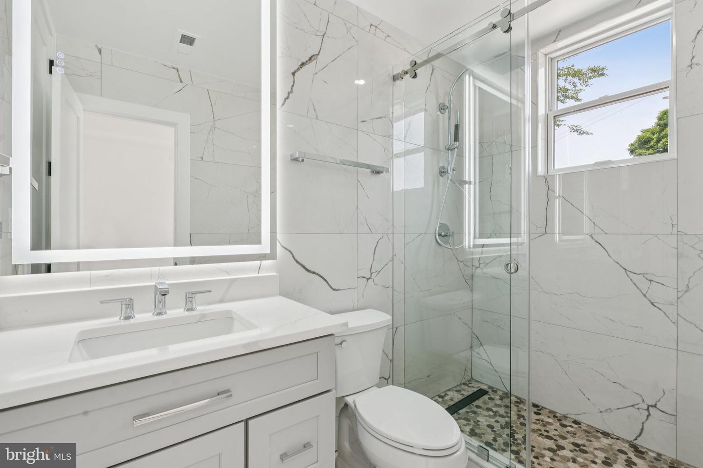 636 EDGEWOOD ST NE #A, WASHINGTON, District Of Columbia 20017, 3 Bedrooms Bedrooms, ,2 BathroomsBathrooms,Residential,For sale,636 EDGEWOOD ST NE #A,DCDC2205504 MLS # DCDC2205504