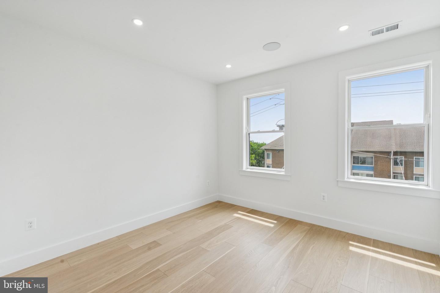 636 EDGEWOOD ST NE #A, WASHINGTON, District Of Columbia 20017, 3 Bedrooms Bedrooms, ,2 BathroomsBathrooms,Residential,For sale,636 EDGEWOOD ST NE #A,DCDC2205504 MLS # DCDC2205504