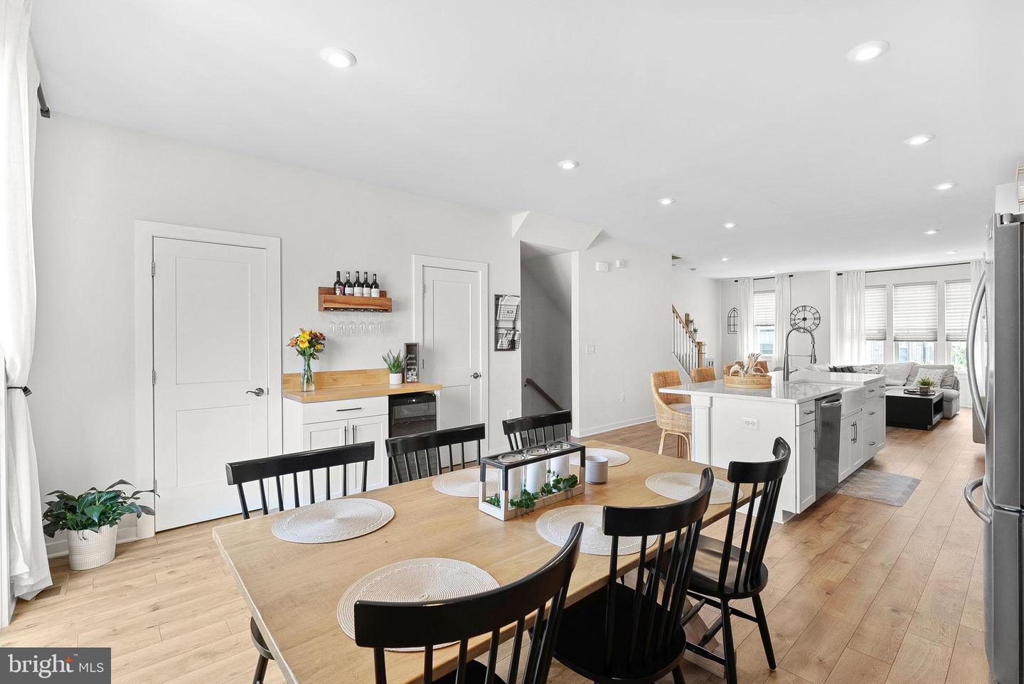 308 NEBEIOLO TER SE, LEESBURG, Virginia 20175, 3 Bedrooms Bedrooms, 6 Rooms Rooms,2 BathroomsBathrooms,Residential,For sale,308 NEBEIOLO TER SE,VALO2107016 MLS # VALO2107016