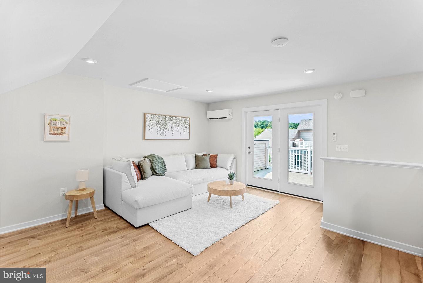 308 NEBEIOLO TER SE, LEESBURG, Virginia 20175, 3 Bedrooms Bedrooms, 6 Rooms Rooms,2 BathroomsBathrooms,Residential,For sale,308 NEBEIOLO TER SE,VALO2107016 MLS # VALO2107016