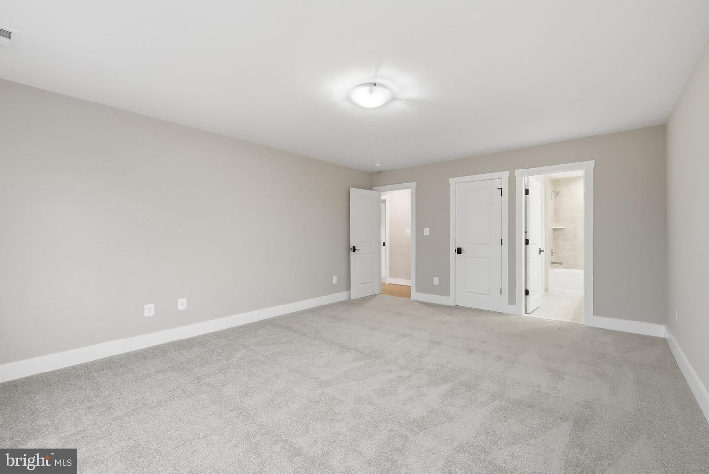 3410 BURROWS AVE, FAIRFAX, Virginia 22030, 5 Bedrooms Bedrooms, ,4 BathroomsBathrooms,Residential,For sale,3410 BURROWS AVE,VAFC2007080 MLS # VAFC2007080 3410 BURROWS AVE, FAIRFAX, Virginia 22030, 5 Bedrooms Bedrooms, ,4 BathroomsBathrooms,Residential,For sale,3410 BURROWS AVE,VAFC2007080 MLS # VAFC2007080