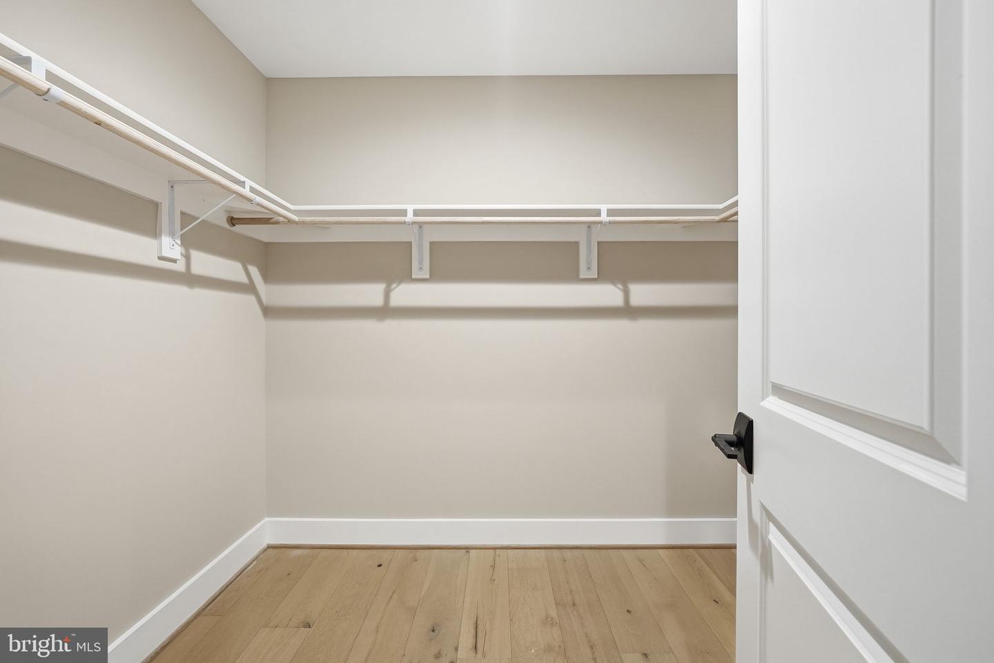 3410 BURROWS AVE, FAIRFAX, Virginia 22030, 5 Bedrooms Bedrooms, ,4 BathroomsBathrooms,Residential,For sale,3410 BURROWS AVE,VAFC2007080 MLS # VAFC2007080 3410 BURROWS AVE, FAIRFAX, Virginia 22030, 5 Bedrooms Bedrooms, ,4 BathroomsBathrooms,Residential,For sale,3410 BURROWS AVE,VAFC2007080 MLS # VAFC2007080