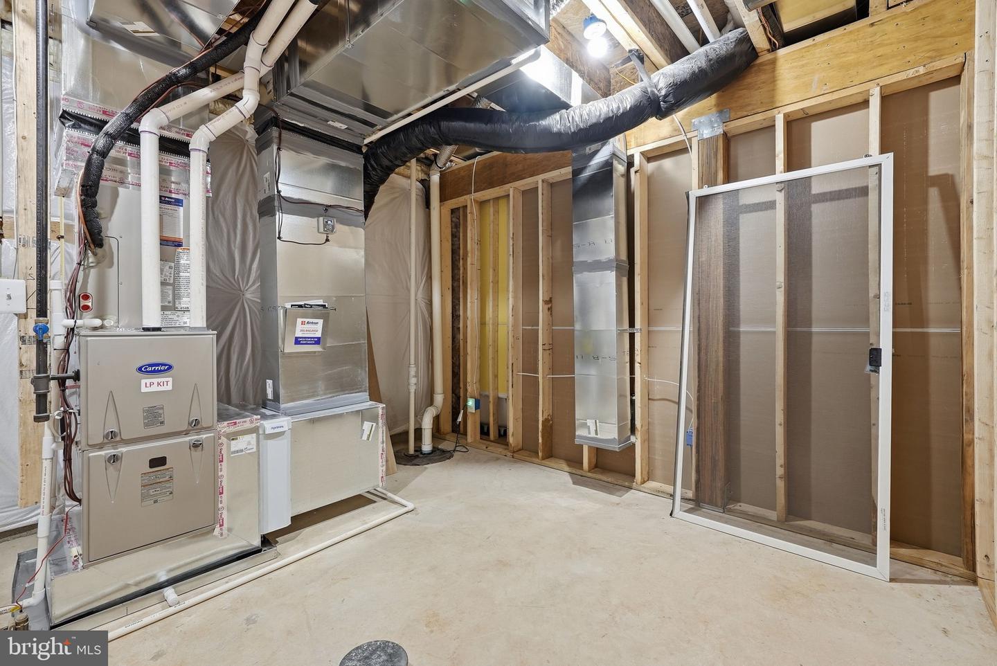 3410 BURROWS AVE, FAIRFAX, Virginia 22030, 5 Bedrooms Bedrooms, ,4 BathroomsBathrooms,Residential,For sale,3410 BURROWS AVE,VAFC2007080 MLS # VAFC2007080 3410 BURROWS AVE, FAIRFAX, Virginia 22030, 5 Bedrooms Bedrooms, ,4 BathroomsBathrooms,Residential,For sale,3410 BURROWS AVE,VAFC2007080 MLS # VAFC2007080