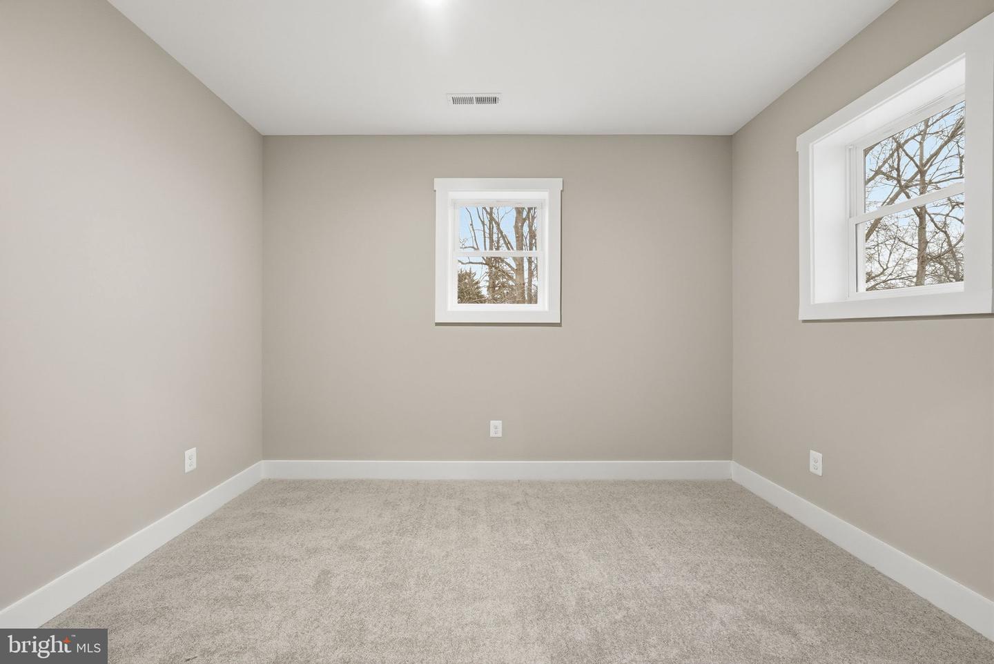 3410 BURROWS AVE, FAIRFAX, Virginia 22030, 5 Bedrooms Bedrooms, ,4 BathroomsBathrooms,Residential,For sale,3410 BURROWS AVE,VAFC2007080 MLS # VAFC2007080 3410 BURROWS AVE, FAIRFAX, Virginia 22030, 5 Bedrooms Bedrooms, ,4 BathroomsBathrooms,Residential,For sale,3410 BURROWS AVE,VAFC2007080 MLS # VAFC2007080