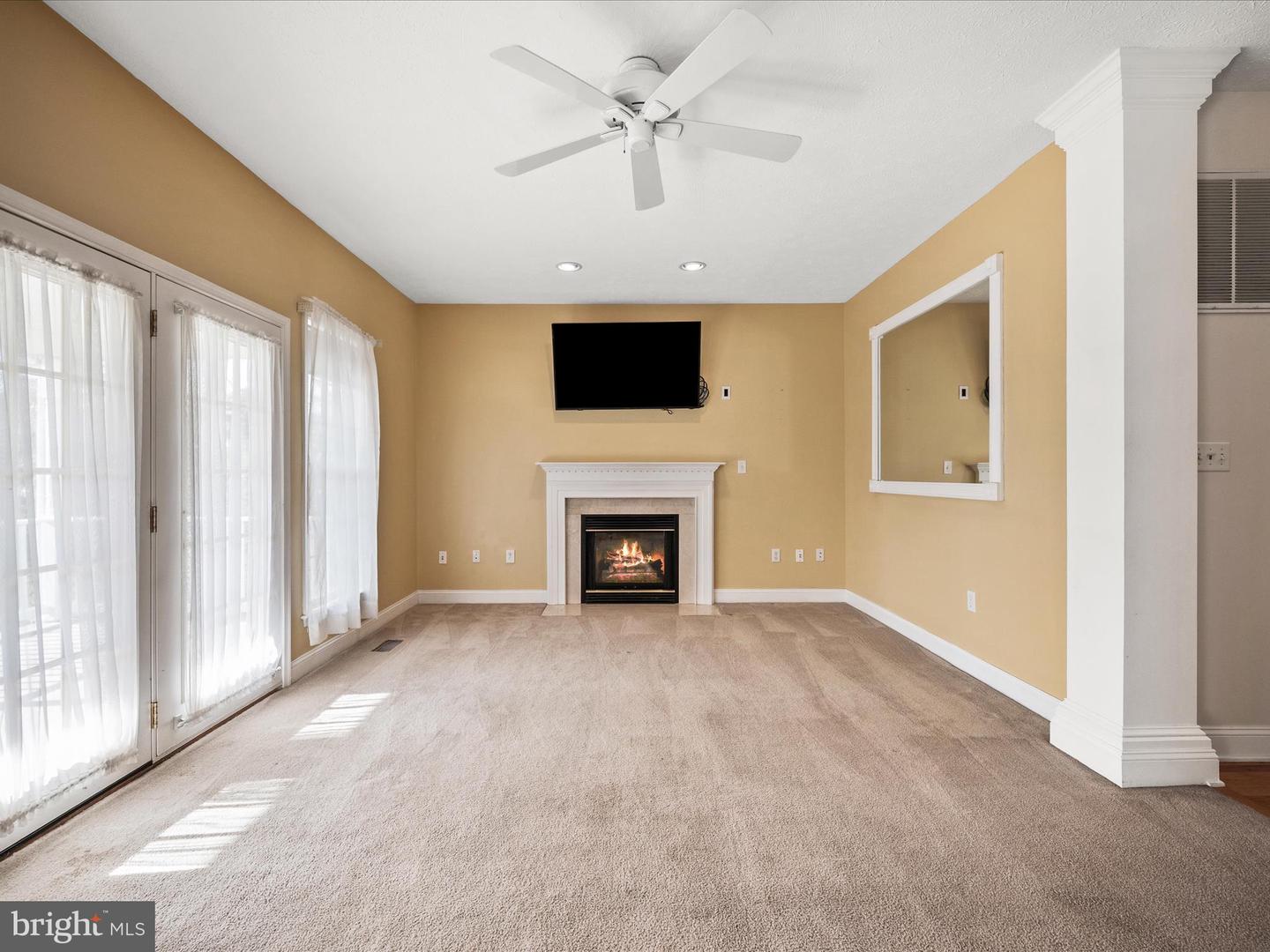 317 HENDERSON CT, BERRYVILLE, Virginia 22611, 5 Bedrooms Bedrooms, 18 Rooms Rooms,3 BathroomsBathrooms,Residential,For sale,317 HENDERSON CT,VACL2006134 MLS # VACL2006134