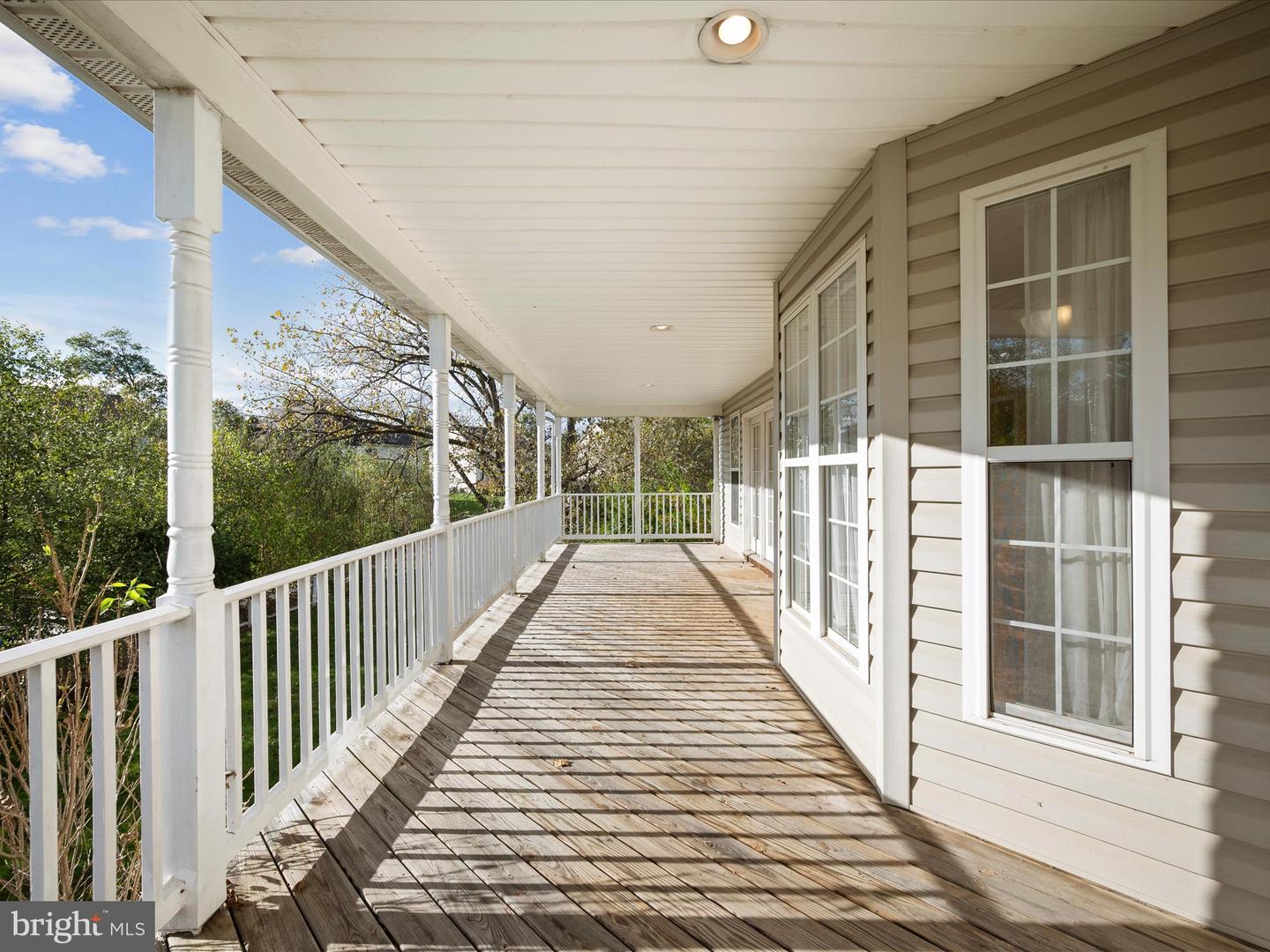 317 HENDERSON CT, BERRYVILLE, Virginia 22611, 5 Bedrooms Bedrooms, 18 Rooms Rooms,3 BathroomsBathrooms,Residential,For sale,317 HENDERSON CT,VACL2006134 MLS # VACL2006134