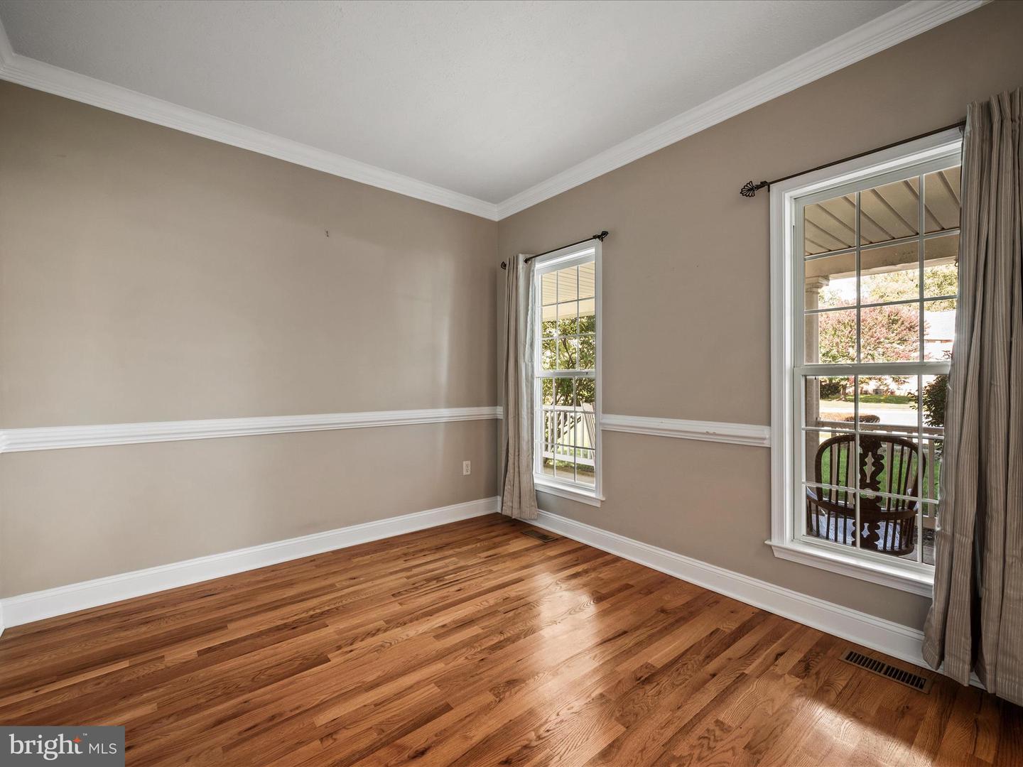 317 HENDERSON CT, BERRYVILLE, Virginia 22611, 5 Bedrooms Bedrooms, 18 Rooms Rooms,3 BathroomsBathrooms,Residential,For sale,317 HENDERSON CT,VACL2006134 MLS # VACL2006134