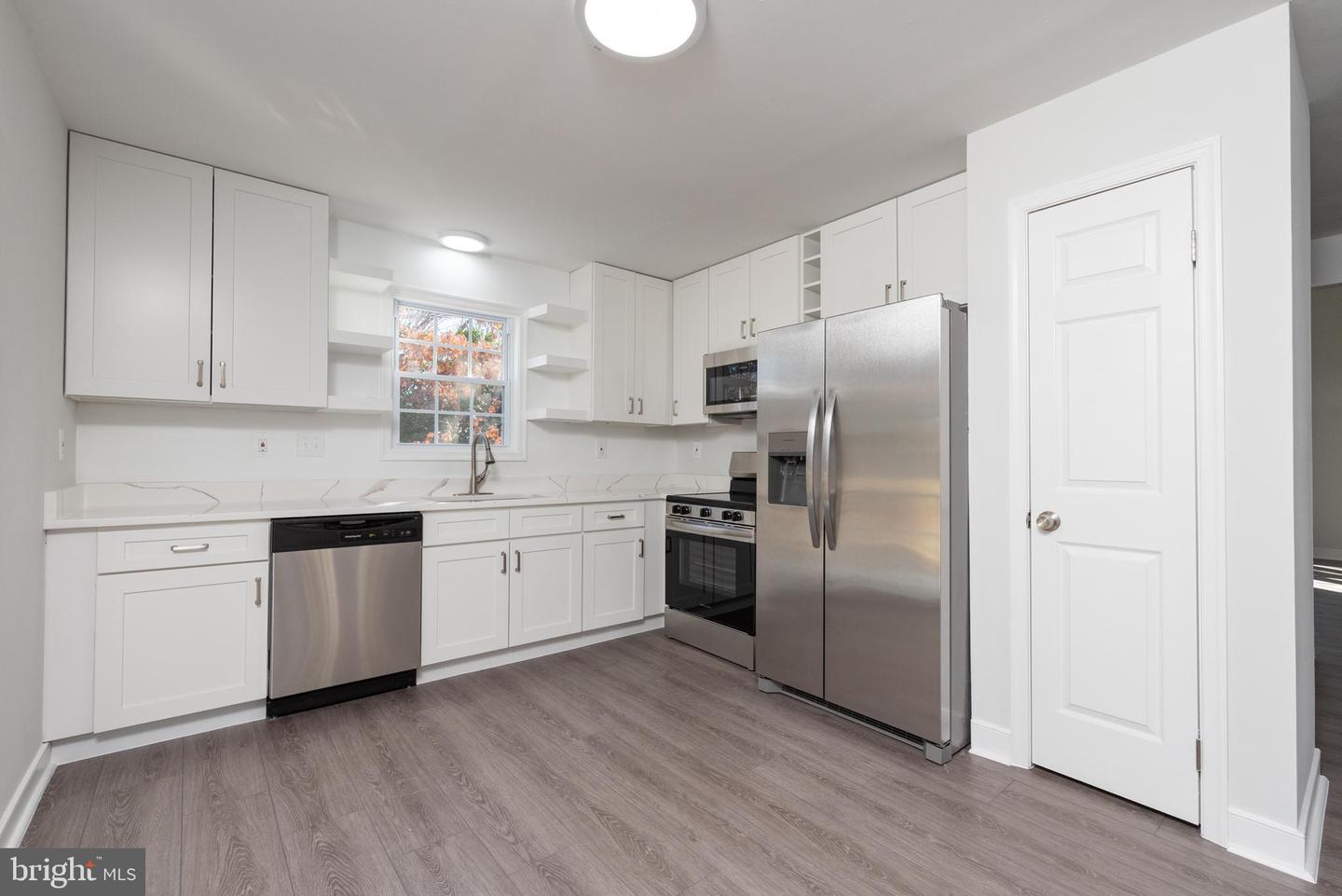 1709 HEADWATERS RD, MIDLOTHIAN, Virginia 23113, 3 Bedrooms Bedrooms, ,1 BathroomBathrooms,Residential,For sale,1709 HEADWATERS RD,VACF2001308 MLS # VACF2001308