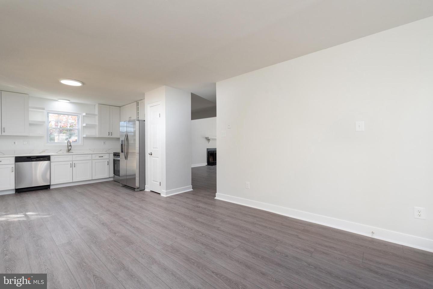 1709 HEADWATERS RD, MIDLOTHIAN, Virginia 23113, 3 Bedrooms Bedrooms, ,1 BathroomBathrooms,Residential,For sale,1709 HEADWATERS RD,VACF2001308 MLS # VACF2001308