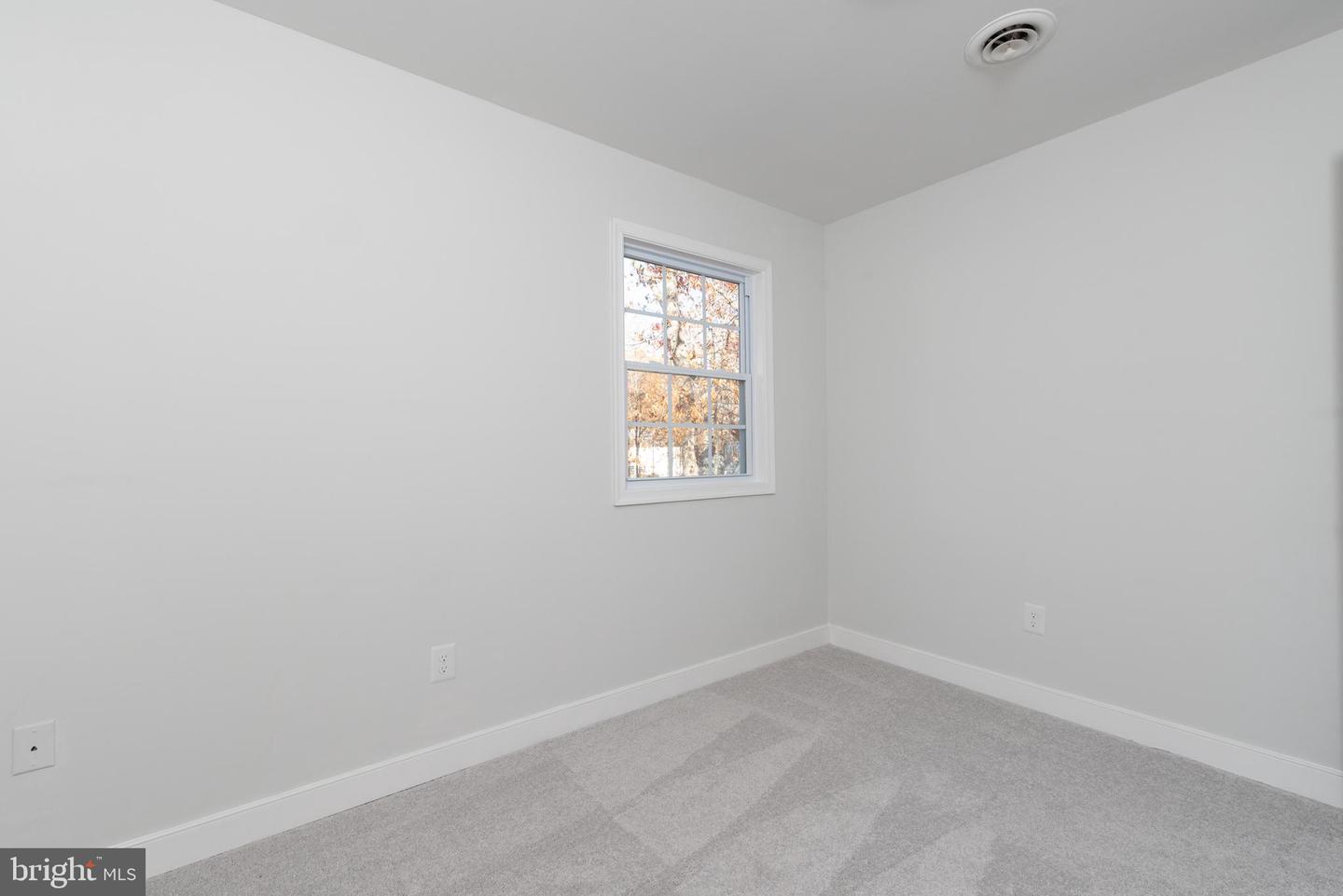 1709 HEADWATERS RD, MIDLOTHIAN, Virginia 23113, 3 Bedrooms Bedrooms, ,1 BathroomBathrooms,Residential,For sale,1709 HEADWATERS RD,VACF2001308 MLS # VACF2001308